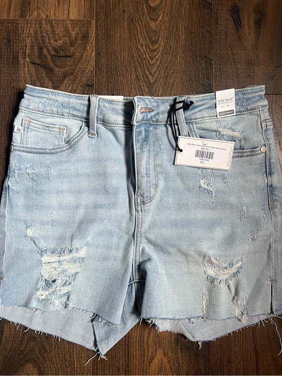 Judy Blue Pants - Judy Blue High-Waist Distressed Denim Shorts – NWT – Size Large (12)